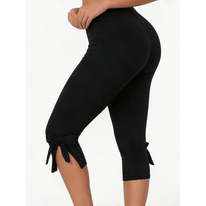 Minimalist Solid Capri Pants